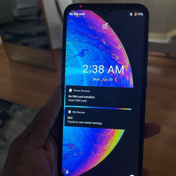 I’m selling this AT&T smart phone. It’s unlocked and very new - Picture 6 of 6